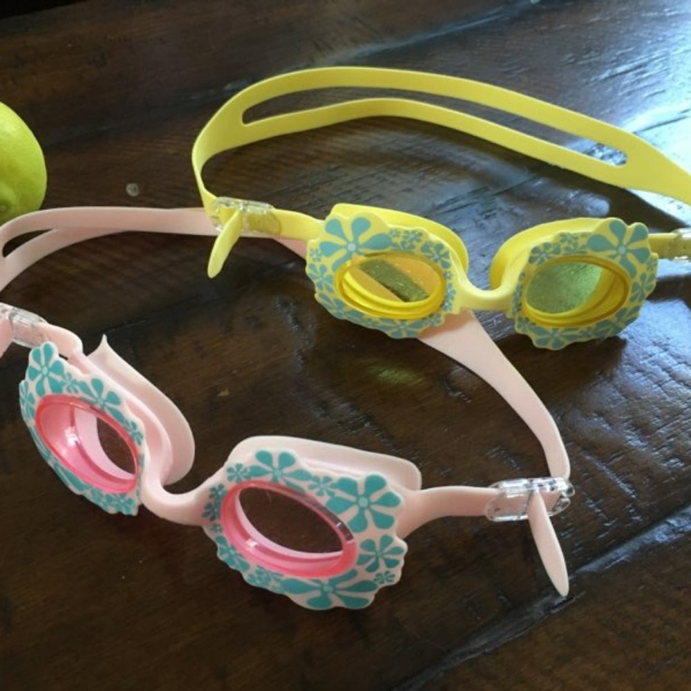 TYR Kids Swim Goggles Children's Youth *FREE